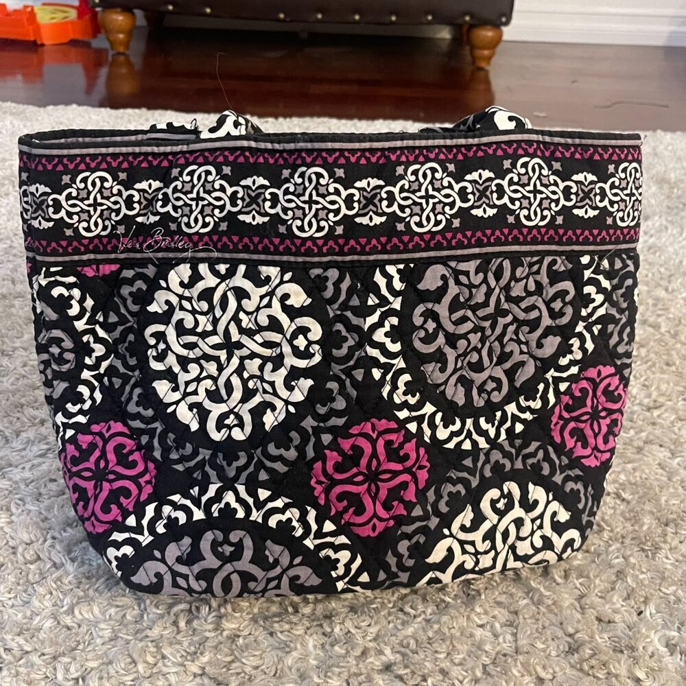 Vera Bradley Canterbury Tote – Canterberry Magenta Retired Print